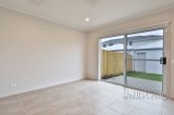 https://images.listonce.com.au/custom/160x/listings/16-sherriff-lane-berwick-vic-3806/550/01753550_img_03.jpg?Br3hxv04H3I
