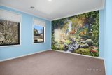 https://images.listonce.com.au/custom/160x/listings/16-st-michaels-place-lake-gardens-vic-3355/386/01586386_img_08.jpg?0g1ssT5lrfQ