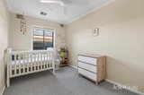 https://images.listonce.com.au/custom/160x/listings/16-stapley-crescent-altona-north-vic-3025/537/01851537_img_13.jpg?SMhDYmdCEHM