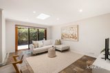 https://images.listonce.com.au/custom/160x/listings/16-stringybark-boulevard-mount-evelyn-vic-3796/972/01855972_img_11.jpg?BwPidqmcR1A