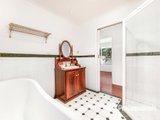 https://images.listonce.com.au/custom/160x/listings/16-sunray-court-croydon-vic-3136/877/01525877_img_10.jpg?2TC7UsnK7UU