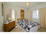 https://images.listonce.com.au/custom/160x/listings/16-sussex-street-seaholme-vic-3018/725/01202725_img_05.jpg?zoLASi1Q2lg