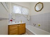 https://images.listonce.com.au/custom/160x/listings/16-sussex-street-seaholme-vic-3018/725/01202725_img_06.jpg?tFjaN0LFQE0