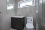 https://images.listonce.com.au/custom/160x/listings/16-thorpe-street-newport-vic-3015/259/01717259_img_14.jpg?YgjCJtrOA00