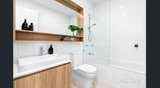 https://images.listonce.com.au/custom/160x/listings/16-tomkins-road-port-melbourne-vic-3207/512/01911512_img_11.jpg?mUN7K7CaEz8