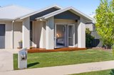 https://images.listonce.com.au/custom/160x/listings/16-topaz-street-alfredton-vic-3350/811/01646811_img_02.jpg?djWBRkZz2MI