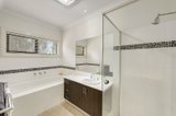 https://images.listonce.com.au/custom/160x/listings/16-trafalgar-court-blackburn-south-vic-3130/550/00324550_img_07.jpg?ZMN2JmYrpdA