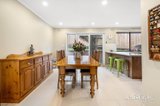 https://images.listonce.com.au/custom/160x/listings/16-tulkara-grove-vermont-vic-3133/147/01937147_img_05.jpg?yRhgEklQpek