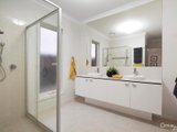 https://images.listonce.com.au/custom/160x/listings/16-vacation-way-point-cook-vic-3030/887/01612887_img_09.jpg?IEfCLYdLR_g
