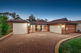 https://images.listonce.com.au/custom/160x/listings/16-valley-park-drive-mooroolbark-vic-3138/398/00146398_img_02.jpg?3JOi61o7Axo