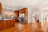 https://images.listonce.com.au/custom/160x/listings/16-valley-view-court-niddrie-vic-3042/057/01775057_img_03.jpg?QZ78pMQLVAY