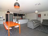 https://images.listonce.com.au/custom/160x/listings/16-warburton-drive-alfredton-vic-3350/831/01575831_img_05.jpg?62qZ6HUq8DY