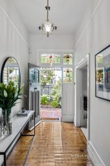 https://images.listonce.com.au/custom/160x/listings/16-westley-street-hawthorn-east-vic-3123/423/01413423_img_02.jpg?TUnGCD697YY