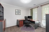 https://images.listonce.com.au/custom/160x/listings/16-westminster-close-blackburn-south-vic-3130/331/01134331_img_08.jpg?TY8zaHWhh6A