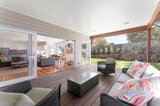 https://images.listonce.com.au/custom/160x/listings/16-wilby-street-sorrento-vic-3943/473/01492473_img_09.jpg?un5O_AIagGM