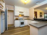 https://images.listonce.com.au/custom/160x/listings/16-willonga-street-strathmore-vic-3041/675/00847675_img_04.jpg?4Urh7sEzWGc