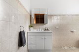 https://images.listonce.com.au/custom/160x/listings/16-woodland-grove-montmorency-vic-3094/438/01774438_img_08.jpg?dKFdXfnzi3A