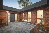 https://images.listonce.com.au/custom/160x/listings/16-woodland-grove-montmorency-vic-3094/438/01774438_img_15.jpg?NMFVbRuZq1s