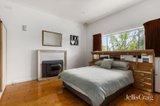https://images.listonce.com.au/custom/160x/listings/16-woolcock-avenue-kew-east-vic-3102/984/01876984_img_08.jpg?Zg-q4lcBfbg