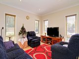 https://images.listonce.com.au/custom/160x/listings/16-wordsworth-street-mooroolbark-vic-3138/335/01525335_img_02.jpg?30kpdXeowfw