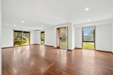 https://images.listonce.com.au/custom/160x/listings/16-yelland-road-newlyn-north-vic-3364/046/01594046_img_03.jpg?5fo9zXOIHkI