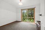 https://images.listonce.com.au/custom/160x/listings/16-yelland-road-newlyn-north-vic-3364/135/01896135_img_08.jpg?Xp85trV9ohk