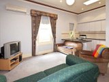 https://images.listonce.com.au/custom/160x/listings/16-york-street-geelong-vic-3220/082/01699082_img_06.jpg?rYOoucy0qhw
