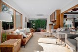 https://images.listonce.com.au/custom/160x/listings/16-york-street-glen-waverley-vic-3150/674/01747674_img_06.jpg?k06xLEecSMc