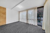 https://images.listonce.com.au/custom/160x/listings/16-zinnia-street-norlane-vic-3214/738/01698738_img_06.jpg?a3Ow64IcrEc