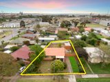 https://images.listonce.com.au/custom/160x/listings/16-zinnia-street-norlane-vic-3214/738/01698738_img_15.jpg?0yMjzz6-_98