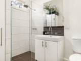 https://images.listonce.com.au/custom/160x/listings/160-anderson-street-yarraville-vic-3013/396/01202396_img_09.jpg?EDWQ29I7puc
