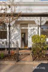 https://images.listonce.com.au/custom/160x/listings/160-canning-street-carlton-vic-3053/716/01913716_img_02.jpg?Khrx8Gbavqg