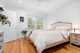 https://images.listonce.com.au/custom/160x/listings/160-durham-road-surrey-hills-vic-3127/077/01683077_img_07.jpg?rM0l8aK6PU0