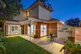 https://images.listonce.com.au/custom/160x/listings/160-durham-road-surrey-hills-vic-3127/077/01683077_img_10.jpg?JEtW8EC9svg