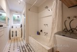 https://images.listonce.com.au/custom/160x/listings/160-edgar-st-n-glen-iris-vic-3146/692/01704692_img_05.jpg?gnBdqsGfvs0