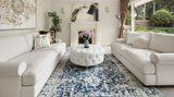 https://images.listonce.com.au/custom/160x/listings/160-lawrence-road-mount-waverley-vic-3149/903/01733903_img_03.jpg?3eWNEESiit0