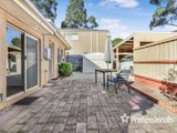 https://images.listonce.com.au/custom/160x/listings/160-lincoln-road-croydon-vic-3136/895/01525895_img_11.jpg?g-hYI-yOH2s