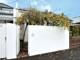 https://images.listonce.com.au/custom/160x/listings/160-richardson-street-albert-park-vic-3206/327/01087327_img_01.jpg?SXwMHTqW8gg
