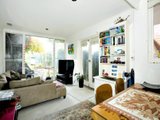 https://images.listonce.com.au/custom/160x/listings/160-richardson-street-albert-park-vic-3206/327/01087327_img_05.jpg?HlkobtEVTO8