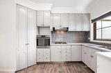 https://images.listonce.com.au/custom/160x/listings/1604-dana-street-ballarat-central-vic-3350/497/01726497_img_08.jpg?2hjvSDHzItQ