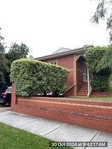 https://images.listonce.com.au/custom/160x/listings/161-63-wheatley-road-mckinnon-vic-3204/555/01928555_img_01.jpg?UbczC5FqzNY