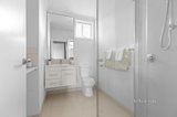 https://images.listonce.com.au/custom/160x/listings/161-catherine-avenue-chelsea-vic-3196/176/01726176_img_08.jpg?IMcqnnw1U4w