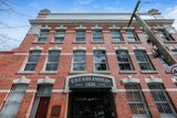 https://images.listonce.com.au/custom/160x/listings/1611-anderson-street-west-melbourne-vic-3003/070/01808070_img_09.jpg?zum-C_KykbE