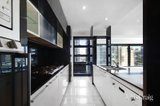 https://images.listonce.com.au/custom/160x/listings/16117-riverside-quay-southbank-vic-3006/431/01907431_img_05.jpg?U4KnlqDzKKY