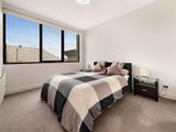 https://images.listonce.com.au/custom/160x/listings/161295-toorak-road-camberwell-vic-3124/817/01684817_img_04.jpg?TPcC9beUhK4