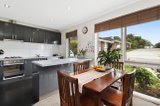 https://images.listonce.com.au/custom/160x/listings/16199-noble-street-newtown-vic-3220/170/01699170_img_02.jpg?NtDcswov-VE