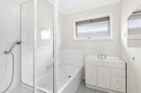 https://images.listonce.com.au/custom/160x/listings/16199-noble-street-newtown-vic-3220/170/01699170_img_04.jpg?7aYpb3Tn6QI
