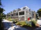 https://images.listonce.com.au/custom/160x/listings/162-4-acacia-court-ringwood-vic-3134/045/00621045_img_07.jpg?yT7qrMk9v4A