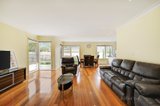 https://images.listonce.com.au/custom/160x/listings/162-leeds-street-doncaster-east-vic-3109/721/00424721_img_03.jpg?iKYnWs0-kxs