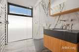https://images.listonce.com.au/custom/160x/listings/162-rossmoyne-street-thornbury-vic-3071/727/01990727_img_20.jpg?DWTc-mi7LJE